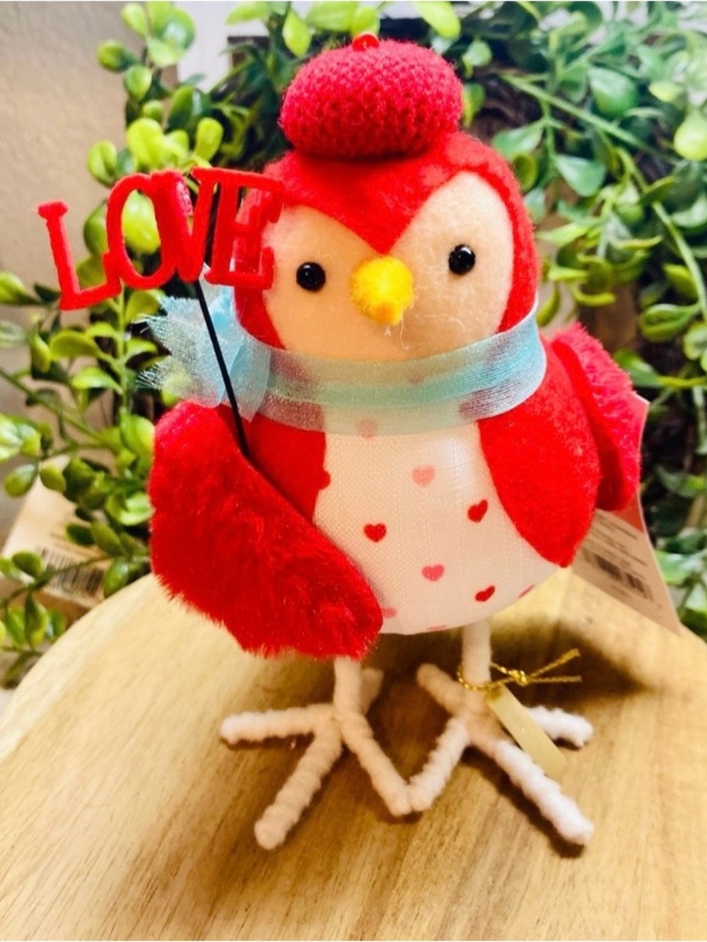 Spritz Target featherly friends bird 2023 AERIAL Valentine's Day Love